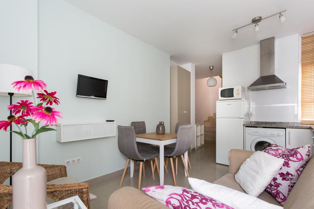 Apartamentos San Lorenzo Sevilha Exterior foto